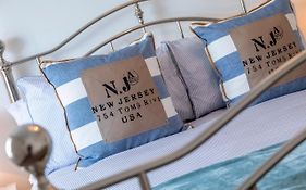 Sea Breeze Apartment